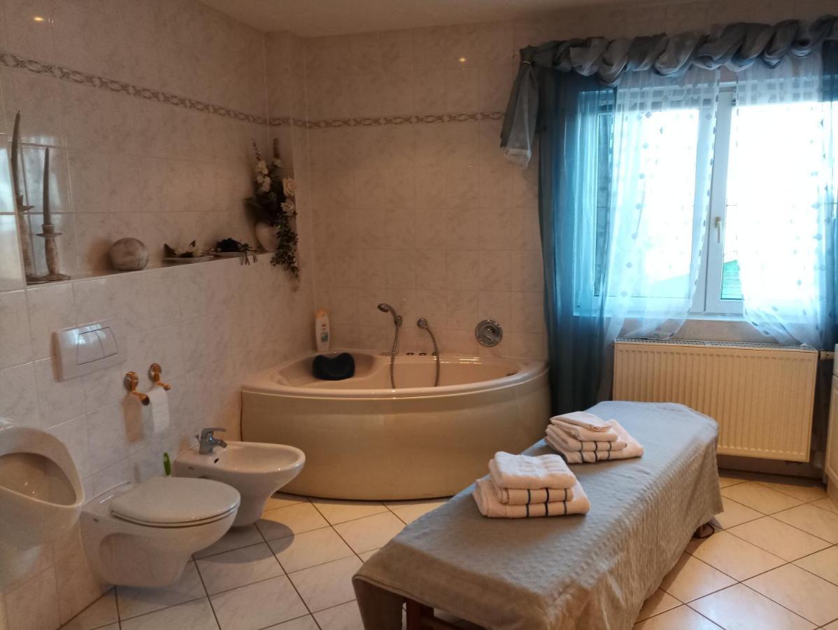 Ferienwohnung Waldblick Im Haus Ludwig Masserberg Eksteriør billede